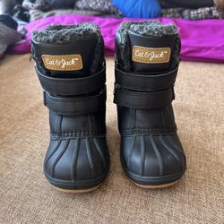 Cat & Jack Toddler Snow Boots Size 9T