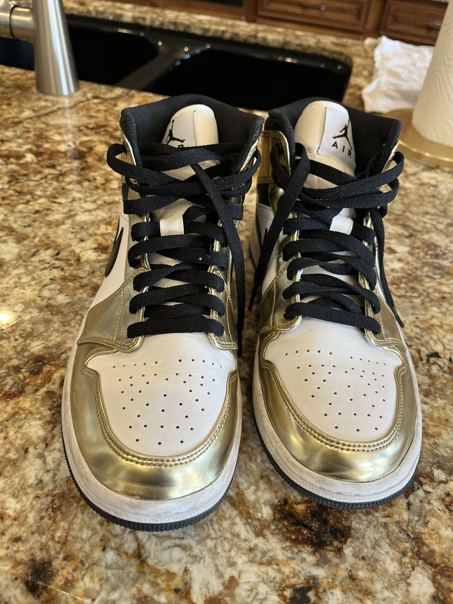Jordan 1 Size 9