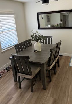 Kitchen Table