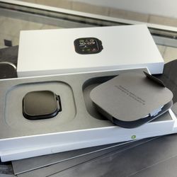 Apple Watch ULTRA 2 49mm Brand New (Non Active)