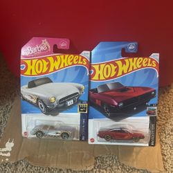 Hot Wheels Barbie And Barracuda