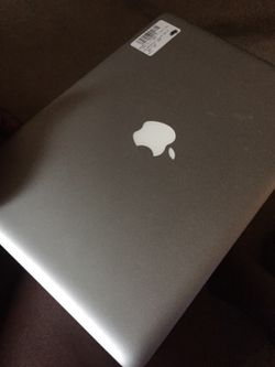 Apple macair for urgent sales