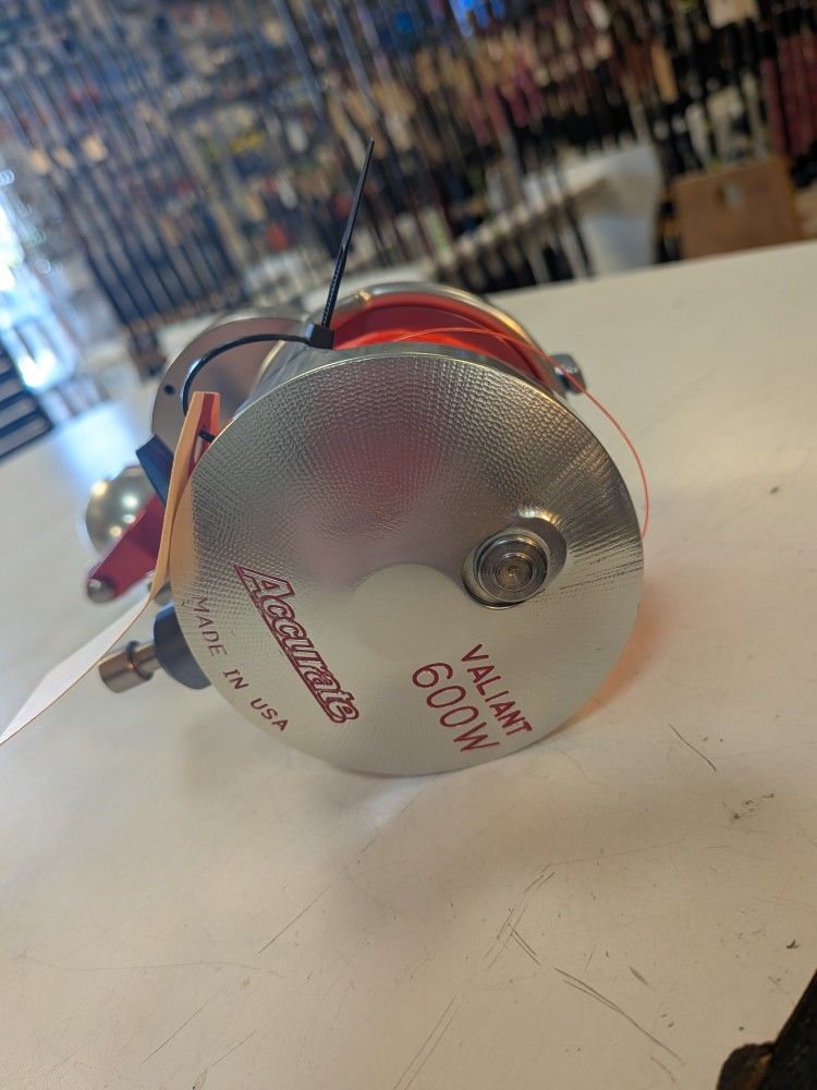 Accurate Valiant 600W Fishing Reel