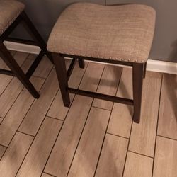 Bar stools (3)