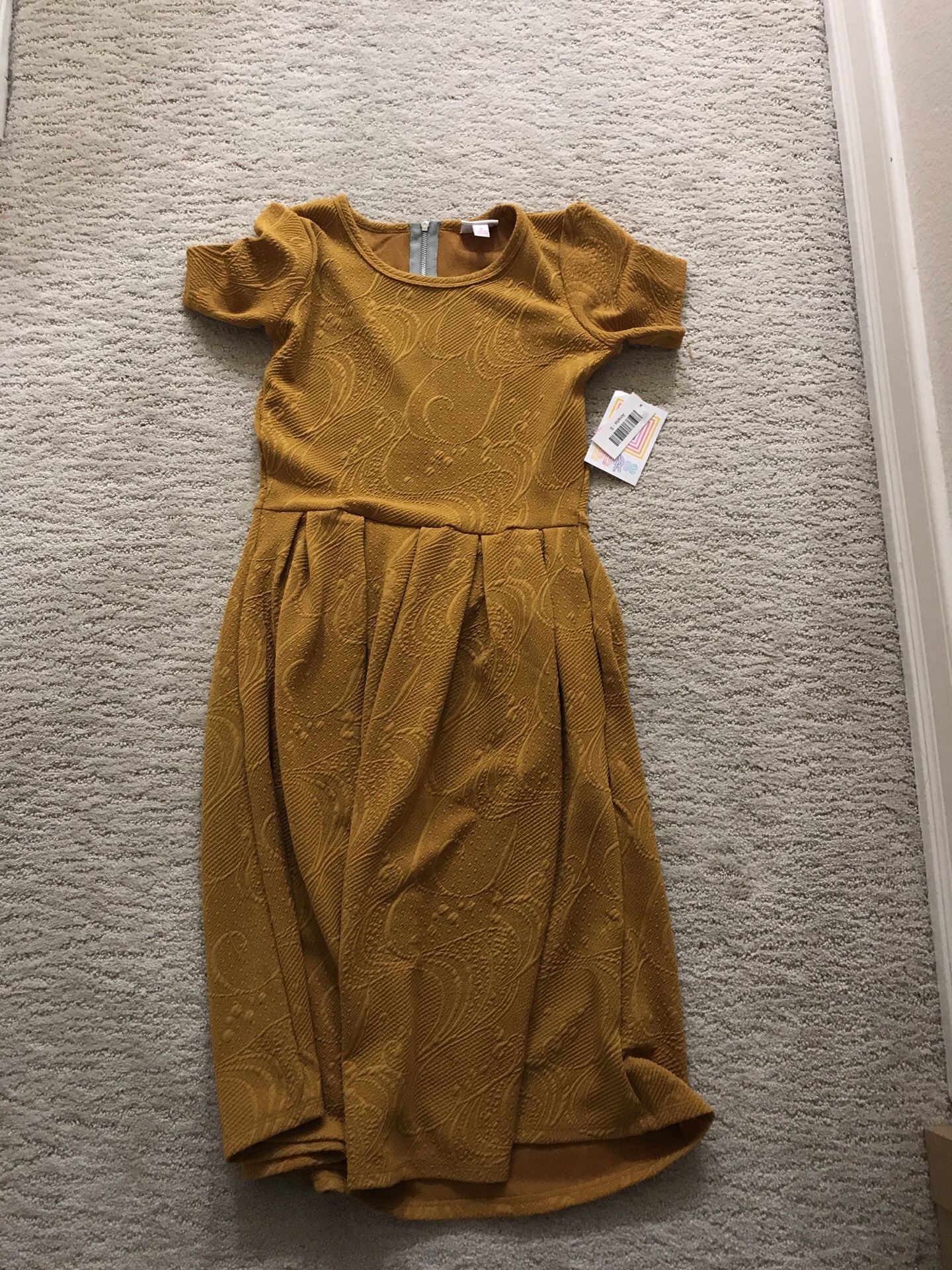 LulaRoe Amelia dress small