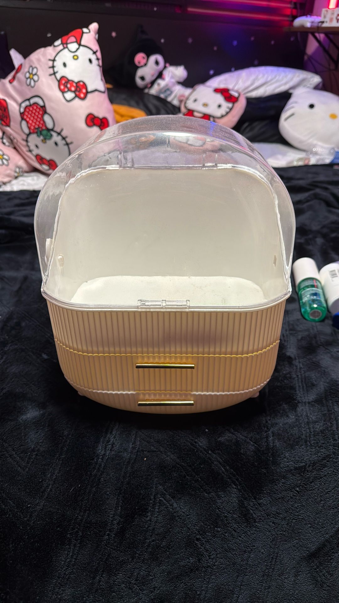 white dresser organizer