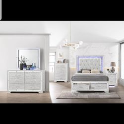 brand new 5pcs bedroom set are available with free home delivery 