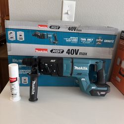 Makita Rotary Hammer 