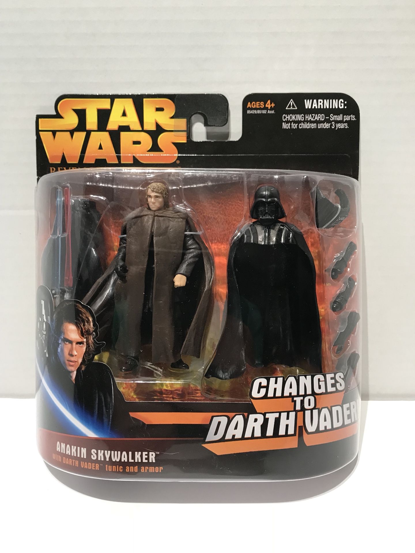 Star Wars Anakin Skywalker with Darth Vader tunic and armor