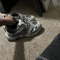 Balenciaga Tracks