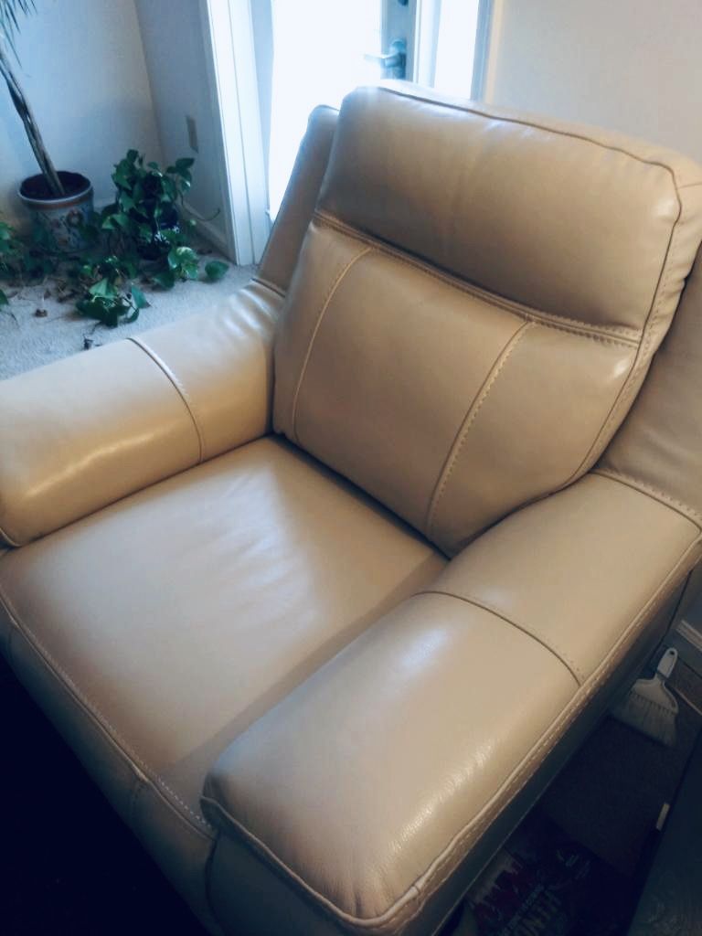 Couch, Chair & Coffee Table Set