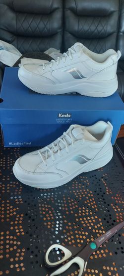 Women's Keds Brand New Size 8 With Box
