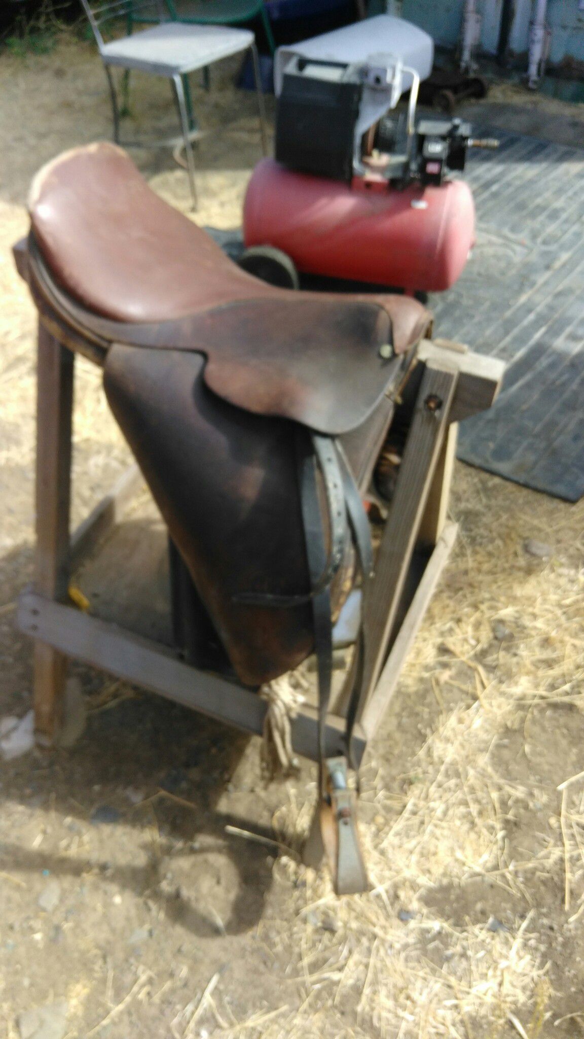 3 horse saddle's and accessories