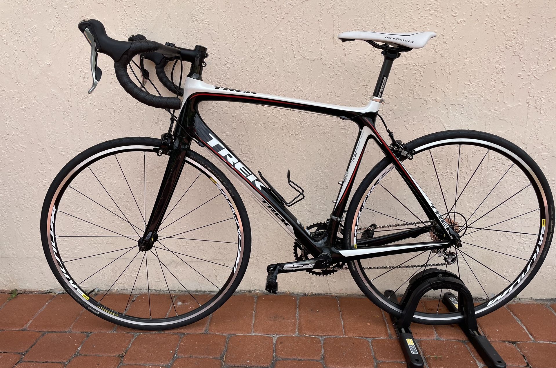 Trek Madone racing bicycle - Main Image