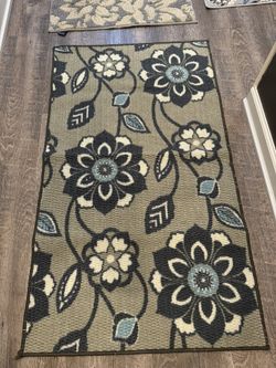 Accent Rug