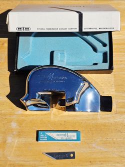 ***Vintage Dexter Mat Cutter (Russell Harrington Cutlery Co) Original Box (Blades Included)***