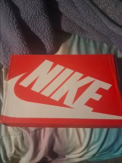 Sneakers women's