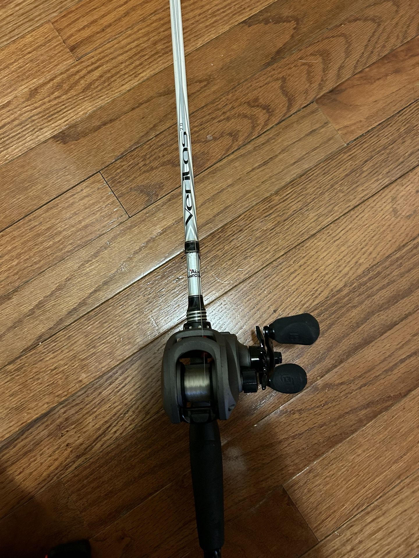 Fishing Reel