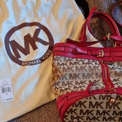 Michael kors kingsbury bucket bag 2025