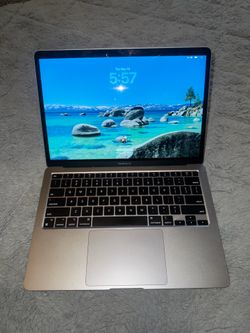 MACBOOK AIR 13”