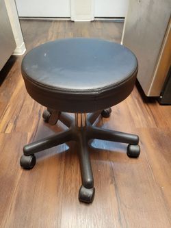 Black Rolling Stool with Casters