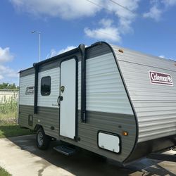 2023 Coleman Lantern 17B Travel Trailer