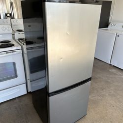 Dandy Refrigerator 9.2 cu ft (1 month warranty)