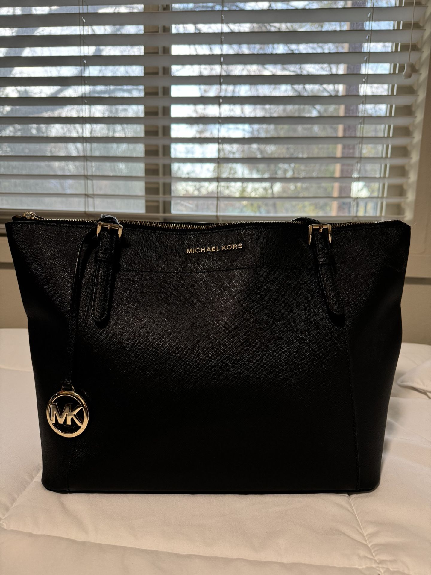 Black Michael Kors purse