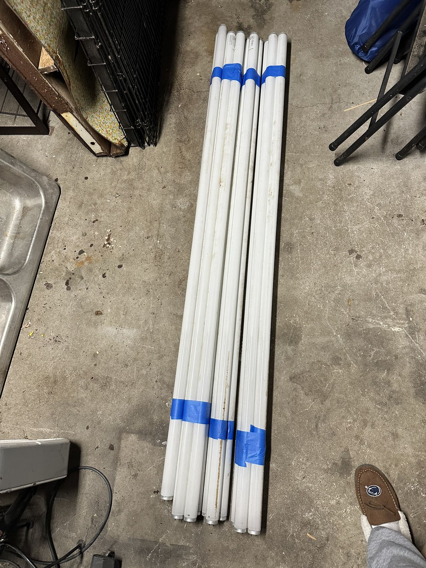 Fluorescent Light Bulbs