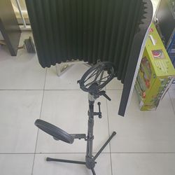 Microphone stand