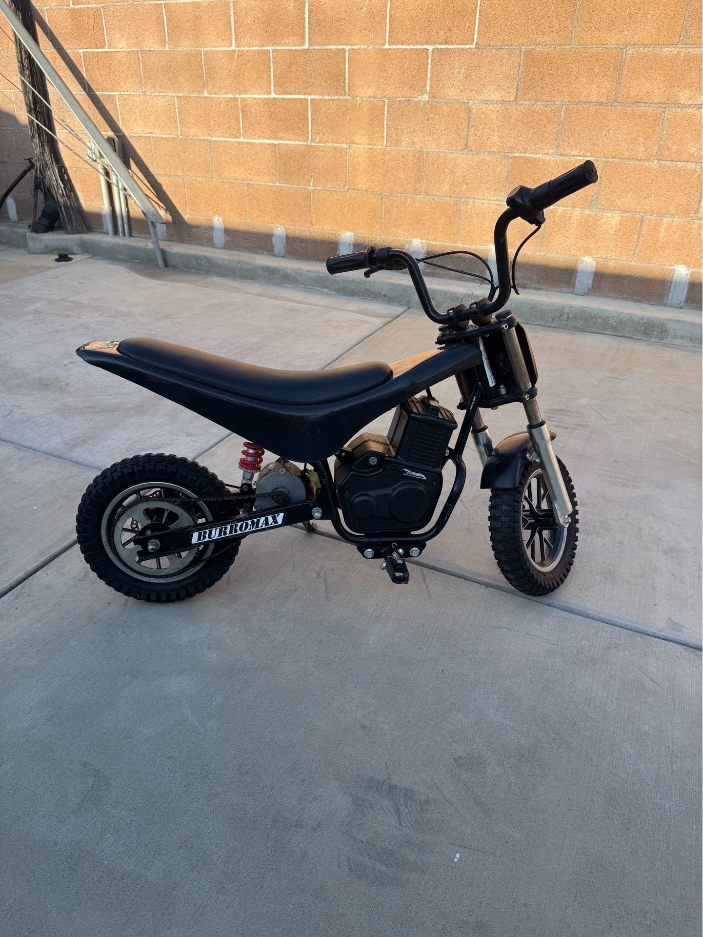Burromax e-bike tt250