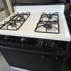 GE Gas Stove 