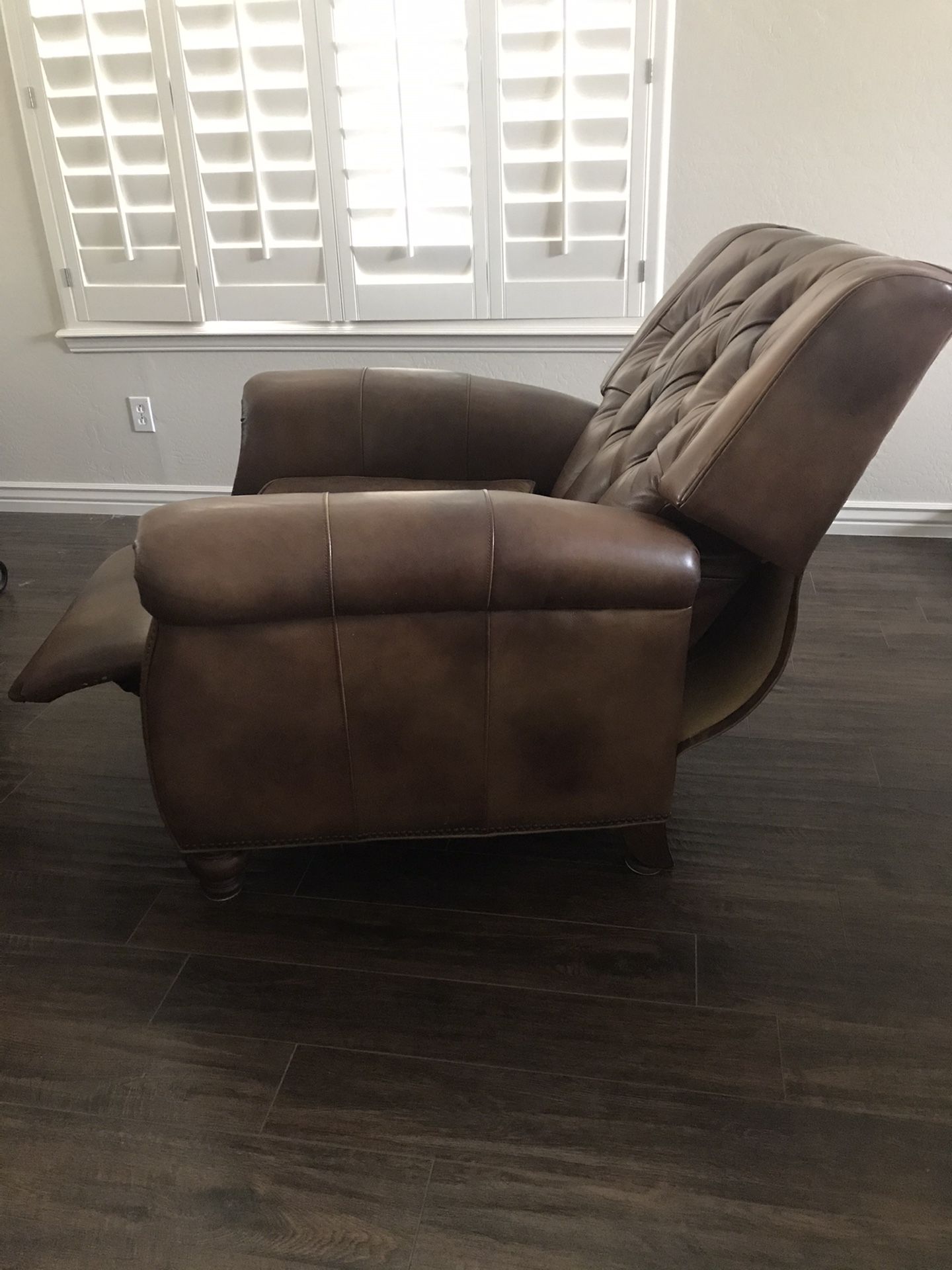 Thomasville leather recliner