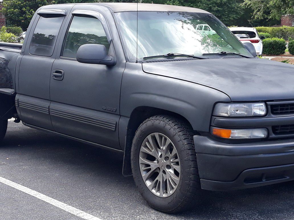 98K VERY LOW MILES 02 CHEVY SILVERADO 1500 5.3L Stepside EXTREMELY LOW MILES