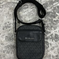 Small Michael Kors Crossbody