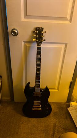 Harley Benton Guitar  (21) 757538CD00171 black and gold