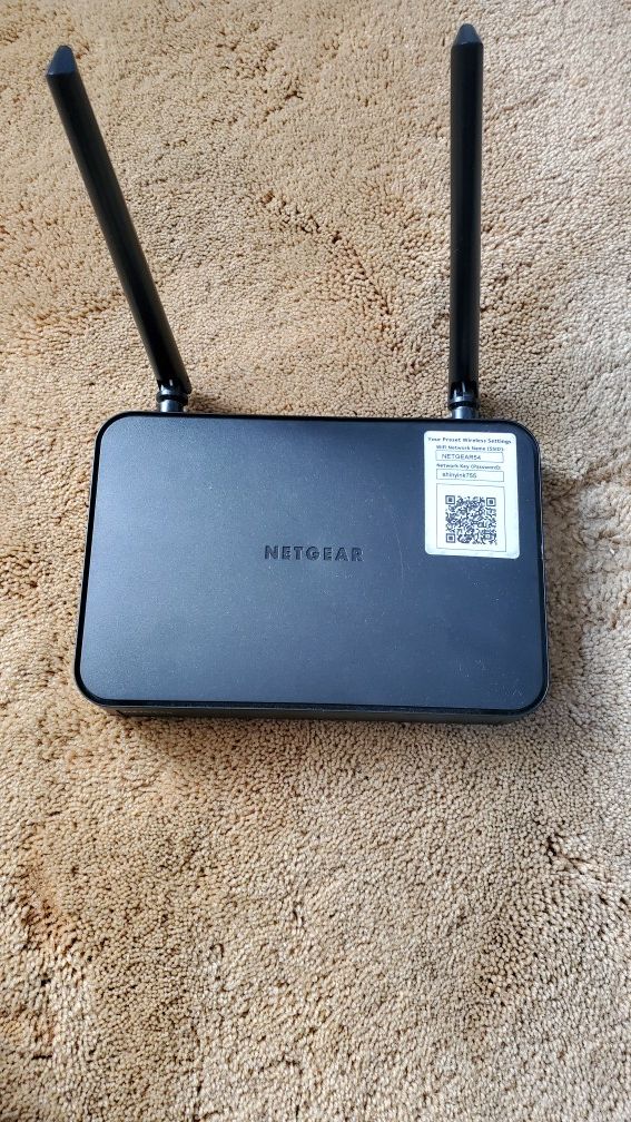 Netgear AC750 WIFI ROUTER