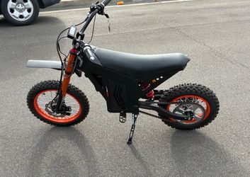 E- moto