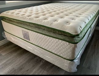 Queen Organic Elite Superior Hybrid Cool Gel Memory Foam Pillow Top 14inch Mattress