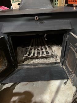Wood burning stove