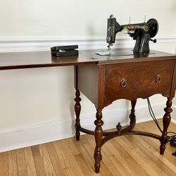 Vintage Franklin Sewing Machine