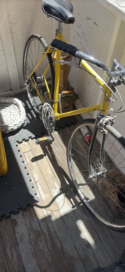 Yellow vintage bike