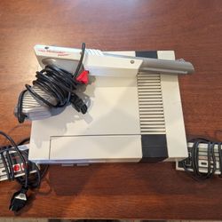 Original Front loader NES/Nintendo Entertainment System