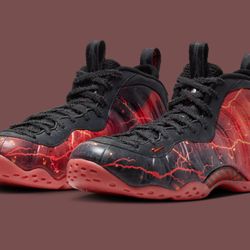 Nike Stranger Things Foamposite One PRM QS Size 9.5
