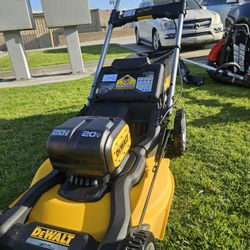 DEWALT 20V MAX XR BUSHLESS LANW MOWER TOOL ONLY NEW 