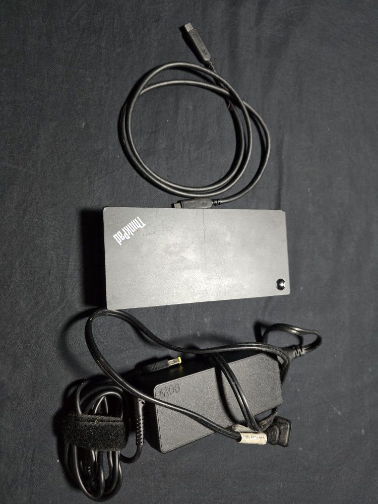 Lenovo ThinkPad USB-C Docking Station Type 40AY