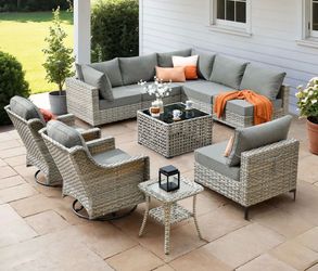 Patio  furniture set outdoor new in the box