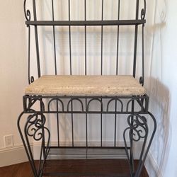 Stone Countertop And Rack