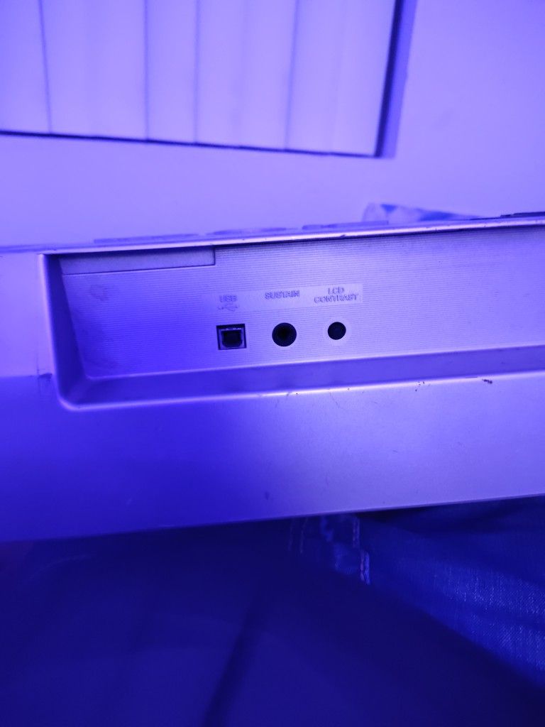 Yamaha Keyboard