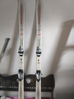 Snow Skis